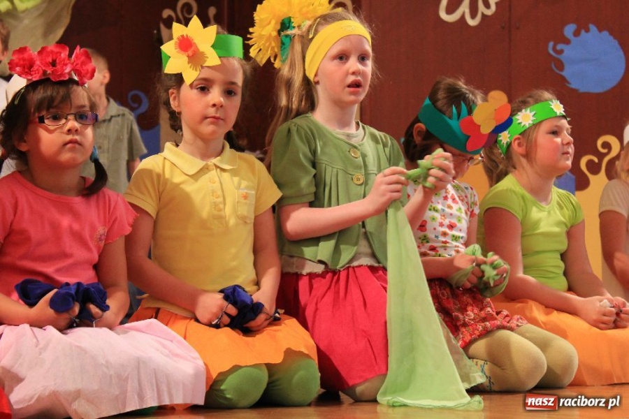 Zdjęcie w galerii na portalu naszraciborz.pl: Przegląd Teatrzyków w Tworkowie wiadomości z regionu