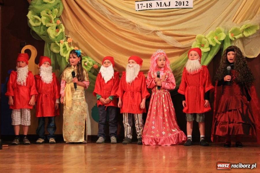 Zdjęcie w galerii na portalu naszraciborz.pl: Przegląd Teatrzyków w Tworkowie wiadomości z regionu