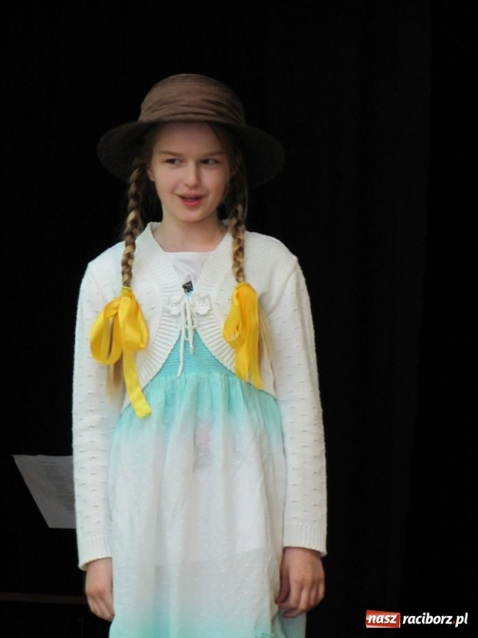 Zdjęcie w galerii na portalu naszraciborz.pl: Do recytacji potrzeba odwagi wiadomości z regionu