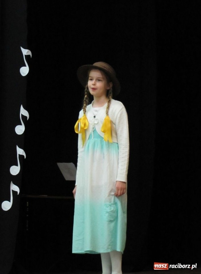 Zdjęcie w galerii na portalu naszraciborz.pl: Do recytacji potrzeba odwagi wiadomości z regionu