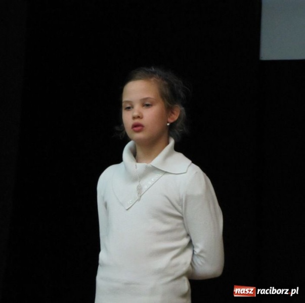 Zdjęcie w galerii na portalu naszraciborz.pl: Do recytacji potrzeba odwagi wiadomości z regionu