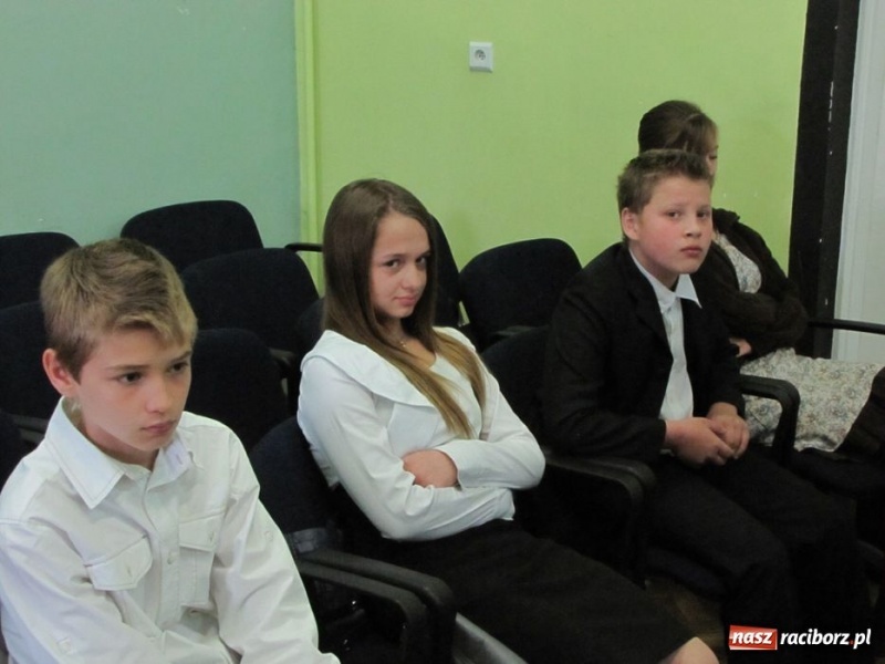 Zdjęcie w galerii na portalu naszraciborz.pl: Do recytacji potrzeba odwagi wiadomości z regionu