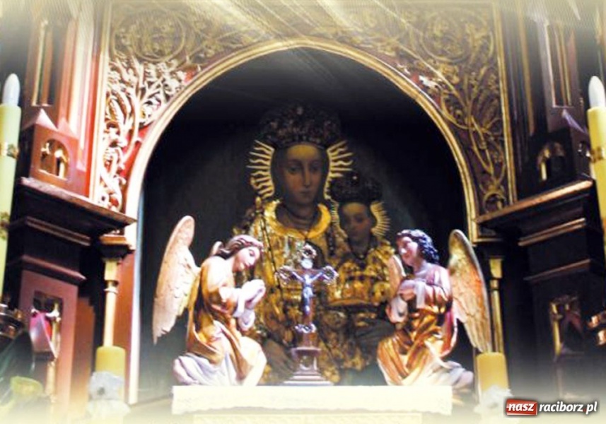 Zdjęcie w galerii na portalu naszraciborz.pl: Nowenna przed Dniem Matki na Ostrogu wiadomości z regionu