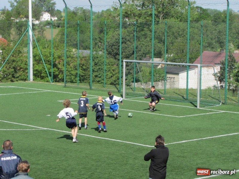 Zdjęcie w galerii na portalu naszraciborz.pl: Z podwórka na stadion o puchar Tymbarku wiadomości z regionu