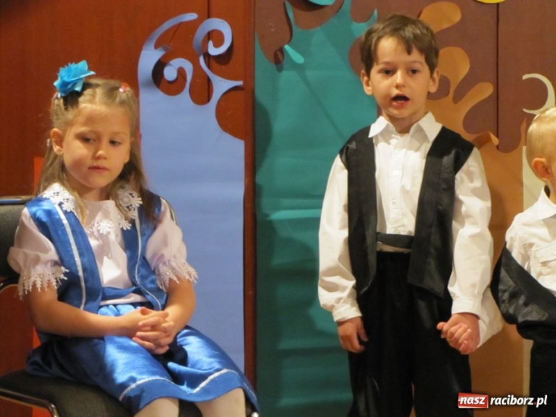 Zdjęcie w galerii na portalu naszraciborz.pl: Ostatni dzień z teatrzykami przedszkolnymi wiadomości z regionu