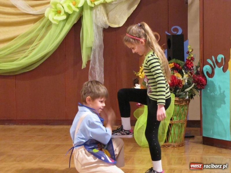 Zdjęcie w galerii na portalu naszraciborz.pl: Ostatni dzień z teatrzykami przedszkolnymi wiadomości z regionu