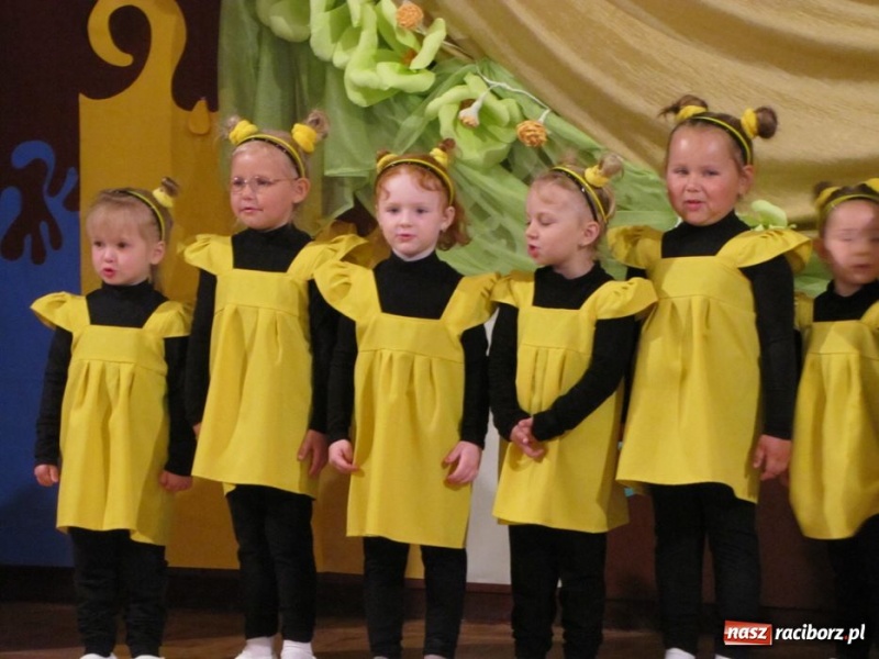 Zdjęcie w galerii na portalu naszraciborz.pl: Ostatni dzień z teatrzykami przedszkolnymi wiadomości z regionu