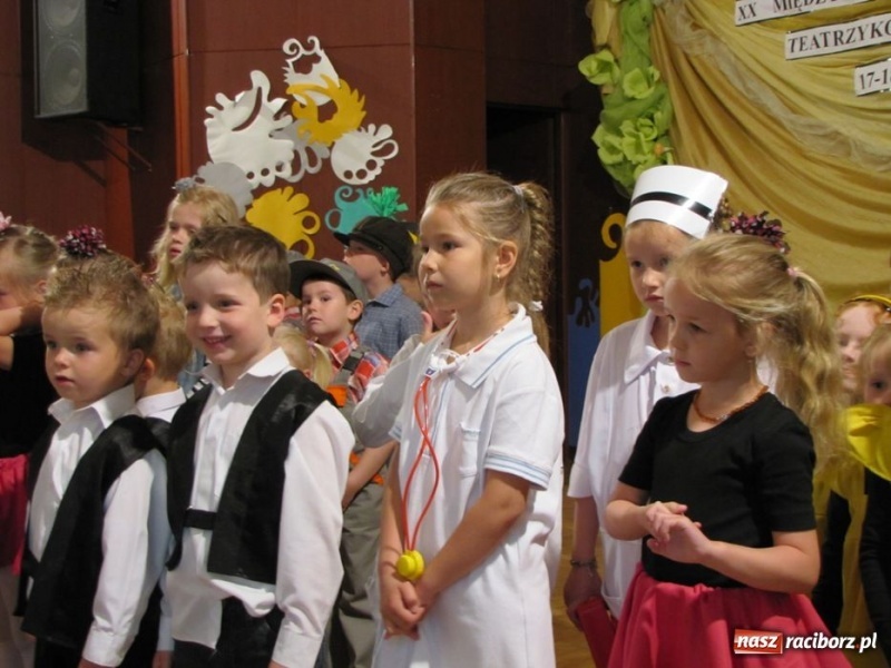 Zdjęcie w galerii na portalu naszraciborz.pl: Ostatni dzień z teatrzykami przedszkolnymi wiadomości z regionu