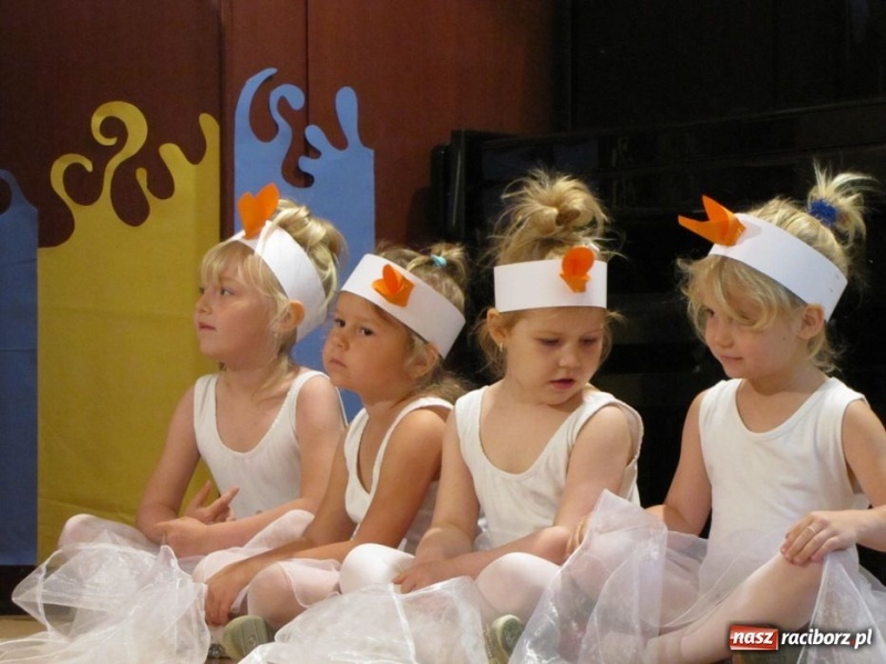 Zdjęcie w galerii na portalu naszraciborz.pl: Ostatni dzień z teatrzykami przedszkolnymi wiadomości z regionu