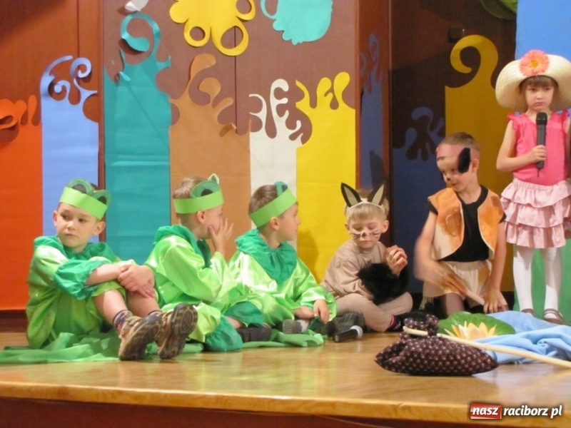 Zdjęcie w galerii na portalu naszraciborz.pl: Ostatni dzień z teatrzykami przedszkolnymi wiadomości z regionu