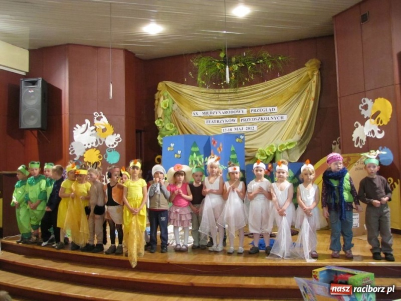 Zdjęcie w galerii na portalu naszraciborz.pl: Ostatni dzień z teatrzykami przedszkolnymi wiadomości z regionu