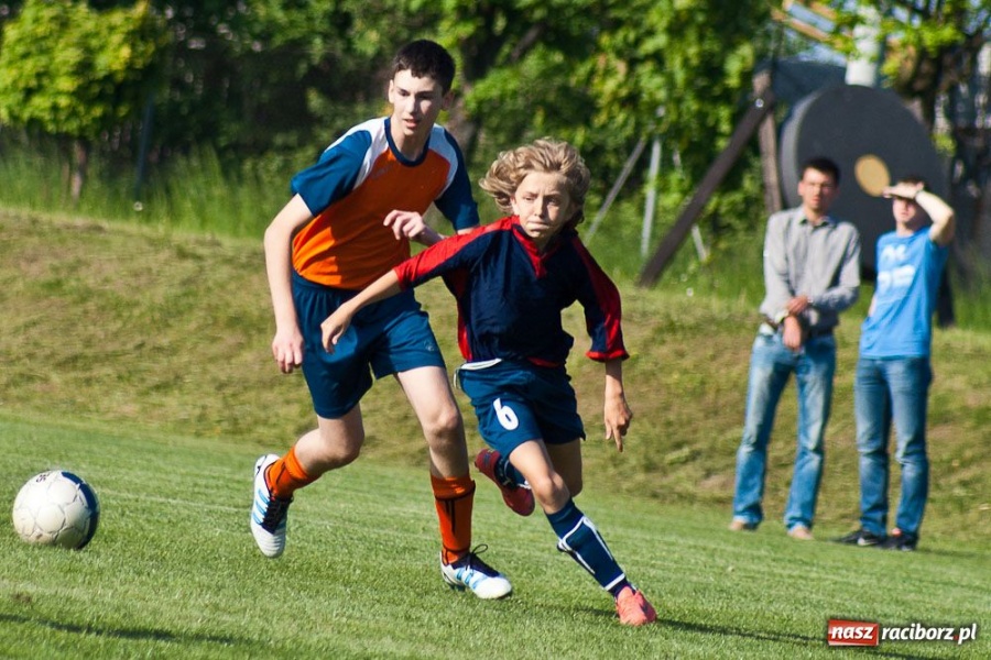 Zdjęcie w galerii na portalu naszraciborz.pl: Cyprzanów górą nad Rafako wiadomości z regionu