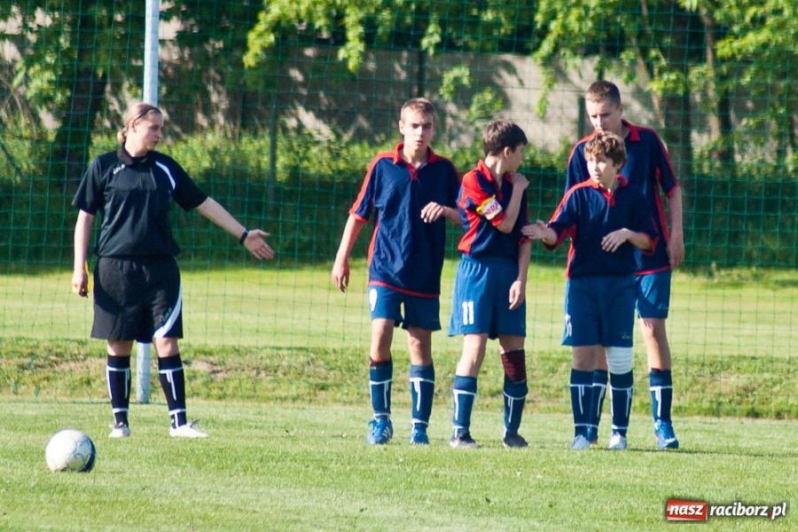 Zdjęcie w galerii na portalu naszraciborz.pl: Cyprzanów górą nad Rafako wiadomości z regionu