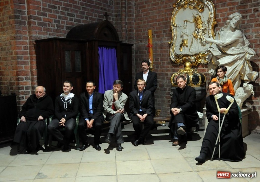 Zdjęcie w galerii na portalu naszraciborz.pl: Hołownia w Rudach: słabość Kościoła to my wiadomości z regionu