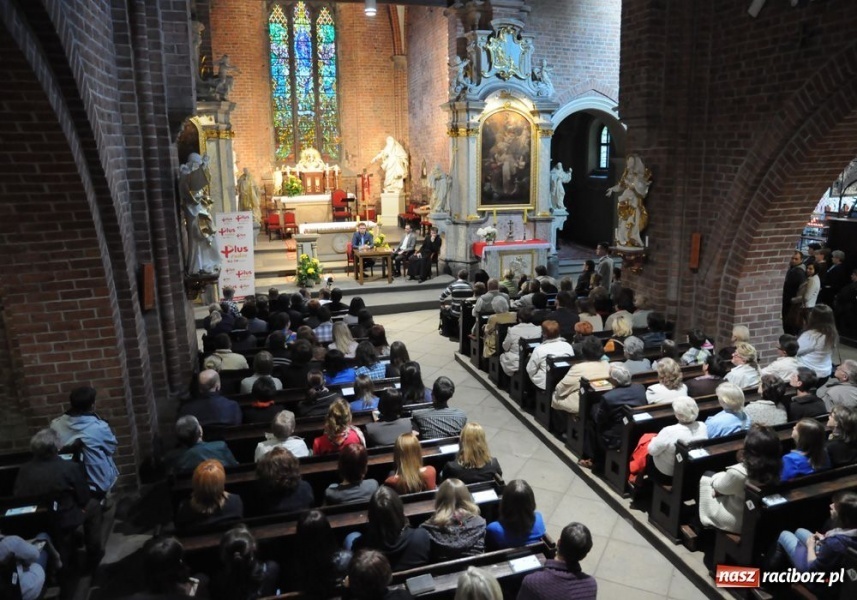 Zdjęcie w galerii na portalu naszraciborz.pl: Hołownia w Rudach: słabość Kościoła to my wiadomości z regionu