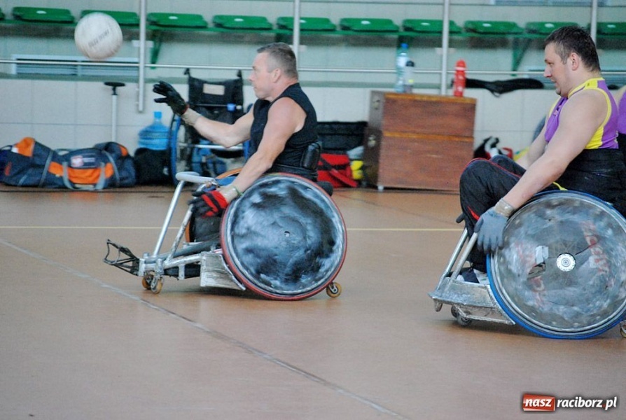 Zdjęcie w galerii na portalu naszraciborz.pl: Wheelchair Rugby w Arenie Rafako wiadomości z regionu