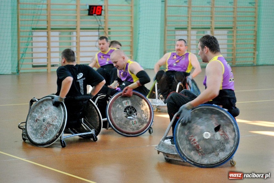 Zdjęcie w galerii na portalu naszraciborz.pl: Wheelchair Rugby w Arenie Rafako wiadomości z regionu