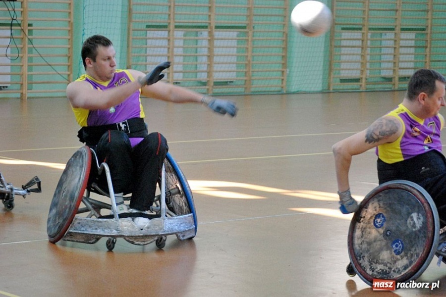 Zdjęcie w galerii na portalu naszraciborz.pl: Wheelchair Rugby w Arenie Rafako wiadomości z regionu