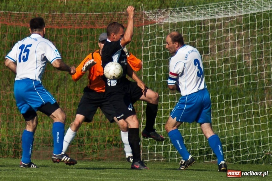 Zdjęcie w galerii na portalu naszraciborz.pl: Fatalna passa Tworkowa trwa wiadomości z regionu