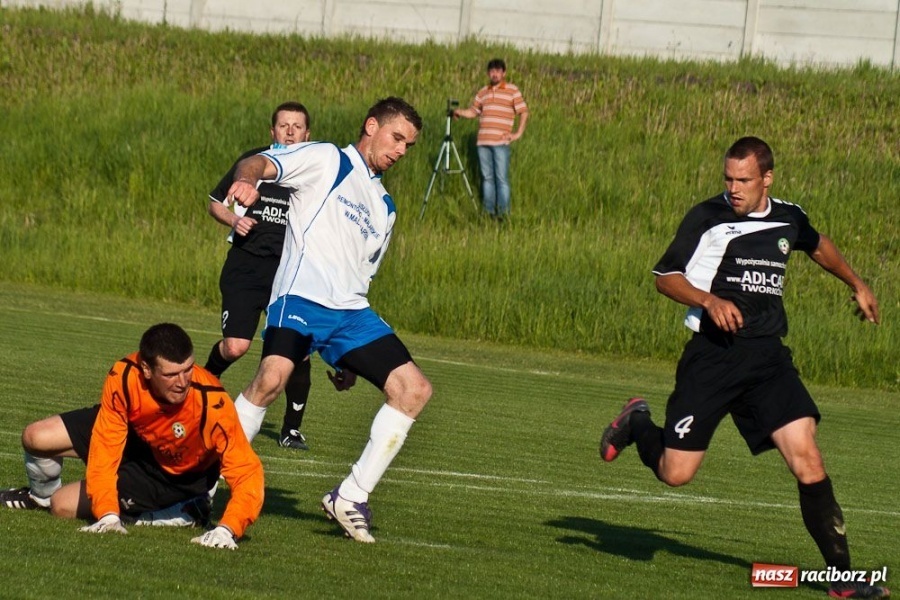 Zdjęcie w galerii na portalu naszraciborz.pl: Fatalna passa Tworkowa trwa wiadomości z regionu