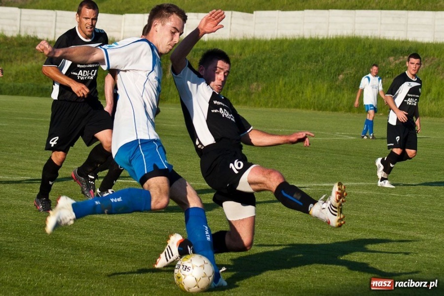 Zdjęcie w galerii na portalu naszraciborz.pl: Fatalna passa Tworkowa trwa wiadomości z regionu