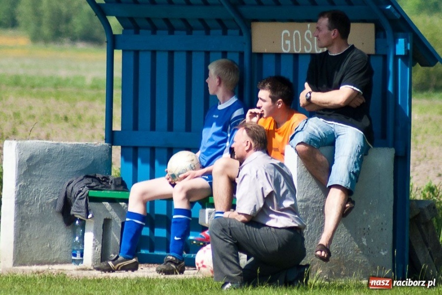 Zdjęcie w galerii na portalu naszraciborz.pl: Na lidera nie ma mocnych wiadomości z regionu