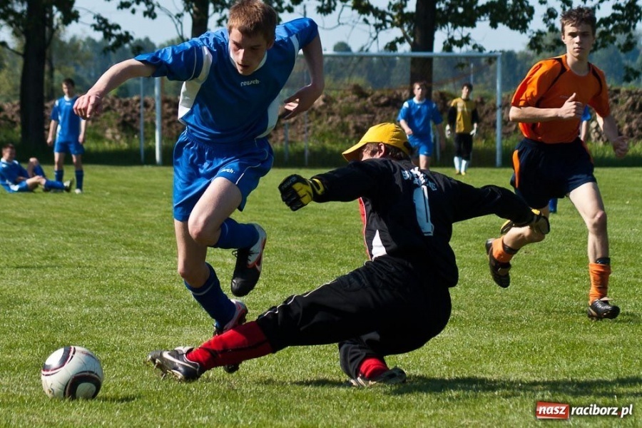 Zdjęcie w galerii na portalu naszraciborz.pl: Na lidera nie ma mocnych wiadomości z regionu