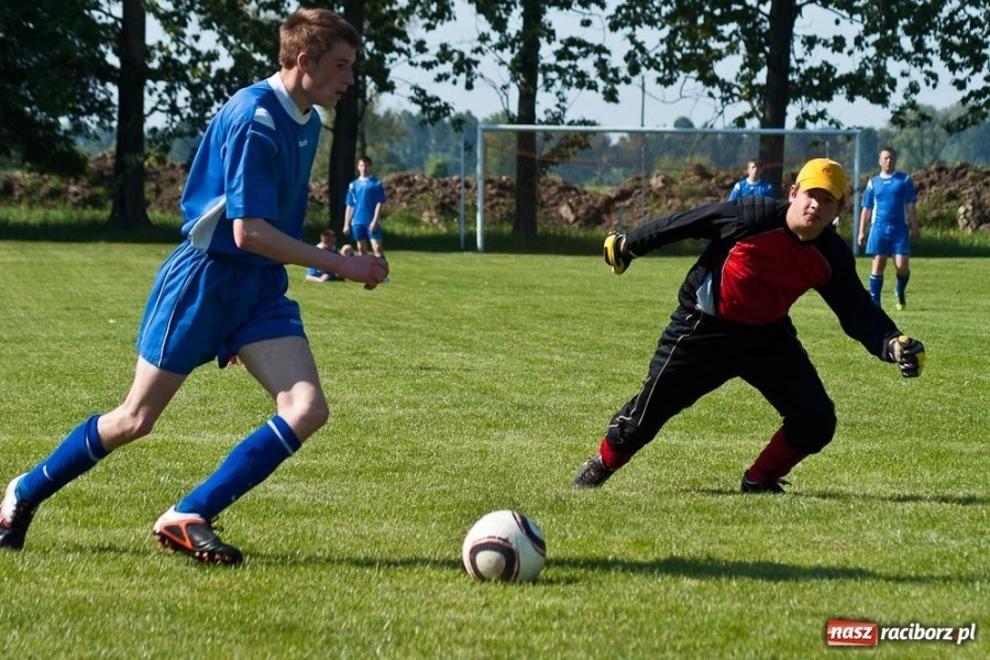 Zdjęcie w galerii na portalu naszraciborz.pl: Na lidera nie ma mocnych wiadomości z regionu
