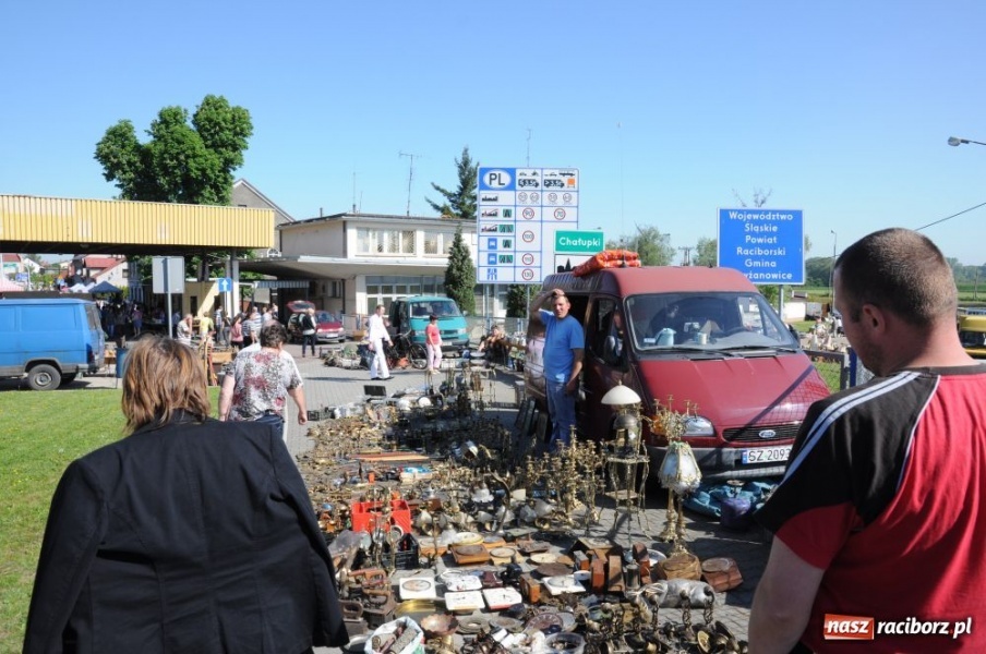 Zdjęcie w galerii na portalu naszraciborz.pl: Pogoda dopisała, jarmark ruszył wiadomości z regionu