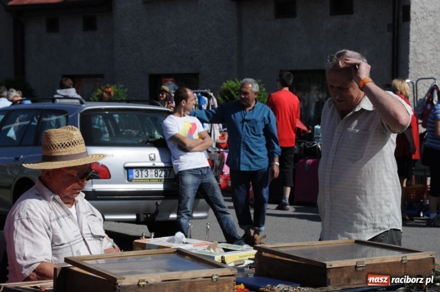 Zdjęcie w galerii na portalu naszraciborz.pl: Pogoda dopisała, jarmark ruszył wiadomości z regionu
