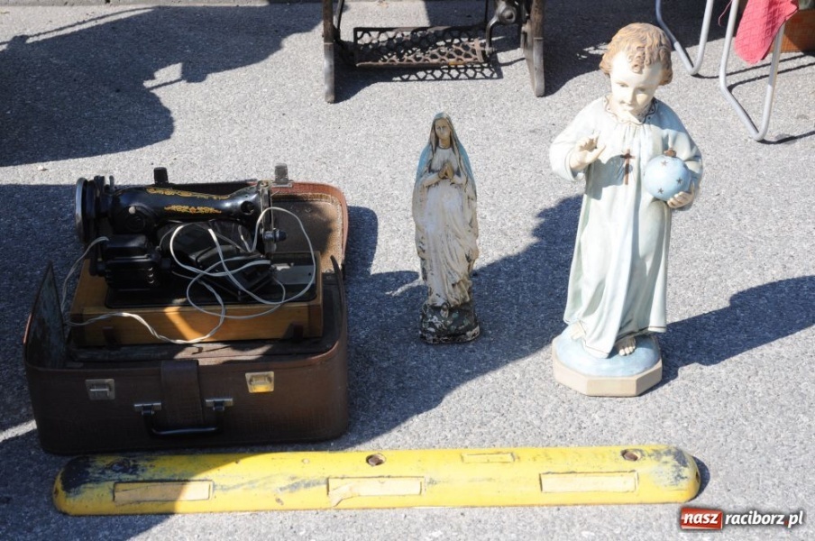 Zdjęcie w galerii na portalu naszraciborz.pl: Pogoda dopisała, jarmark ruszył wiadomości z regionu