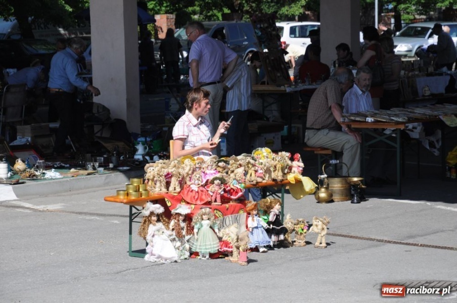 Zdjęcie w galerii na portalu naszraciborz.pl: Pogoda dopisała, jarmark ruszył wiadomości z regionu