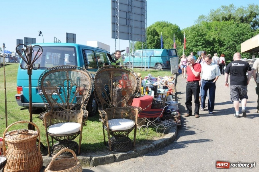 Zdjęcie w galerii na portalu naszraciborz.pl: Pogoda dopisała, jarmark ruszył wiadomości z regionu