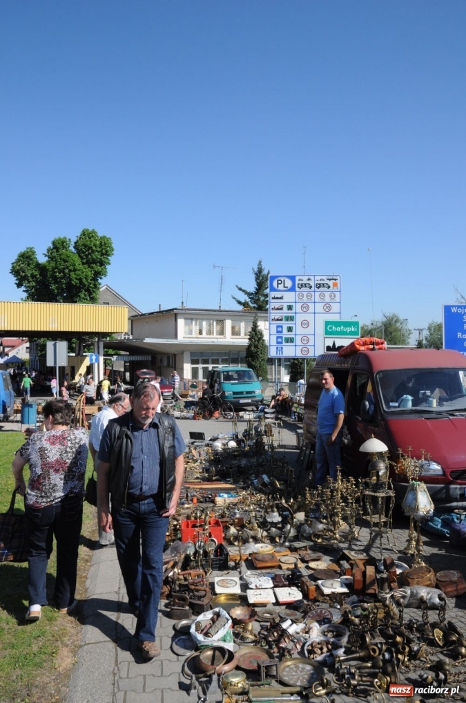 Zdjęcie w galerii na portalu naszraciborz.pl: Pogoda dopisała, jarmark ruszył wiadomości z regionu