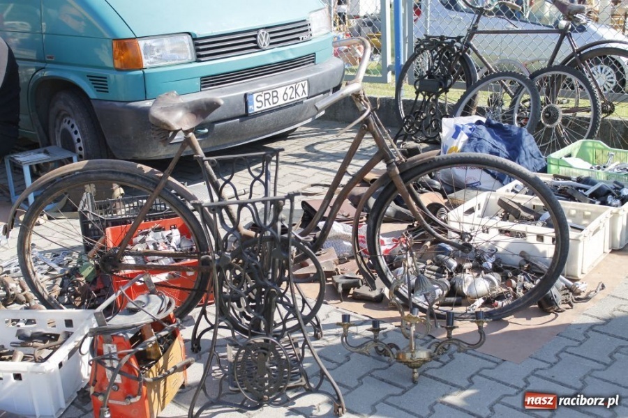 Zdjęcie w galerii na portalu naszraciborz.pl: Pogoda dopisała, jarmark ruszył wiadomości z regionu