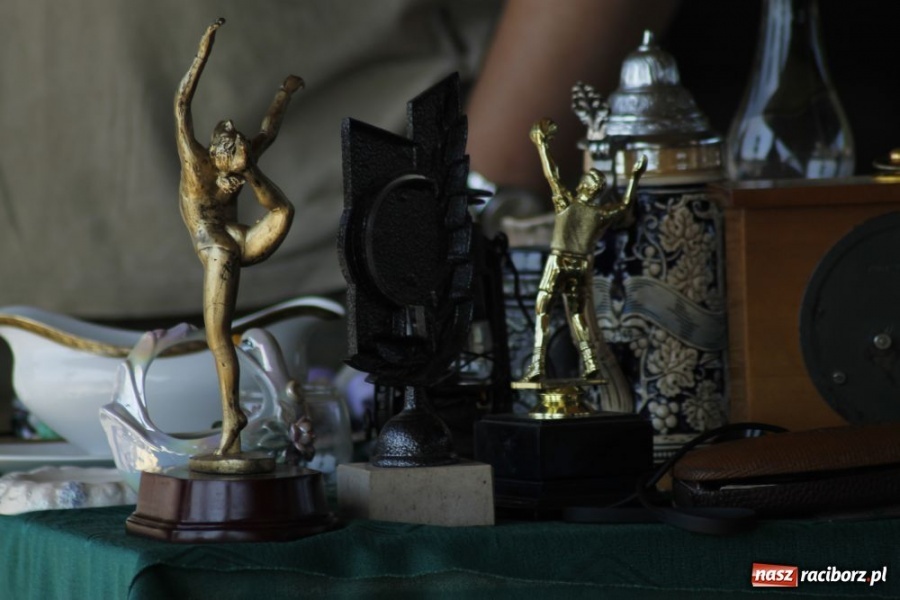 Zdjęcie w galerii na portalu naszraciborz.pl: Pogoda dopisała, jarmark ruszył wiadomości z regionu