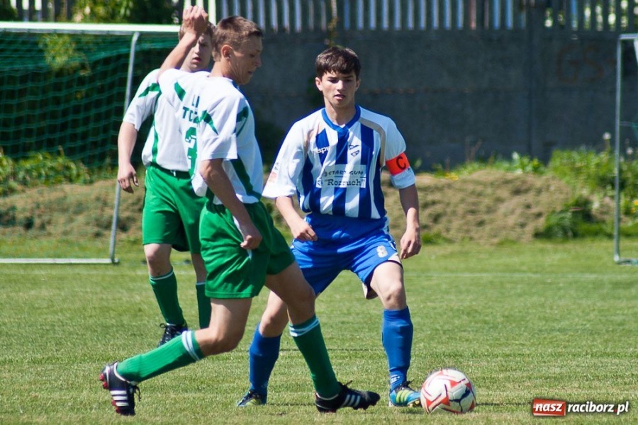 Zdjęcie w galerii na portalu naszraciborz.pl: Siedem goli i karetka w Studziennej wiadomości z regionu