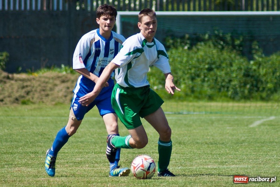 Zdjęcie w galerii na portalu naszraciborz.pl: Siedem goli i karetka w Studziennej wiadomości z regionu