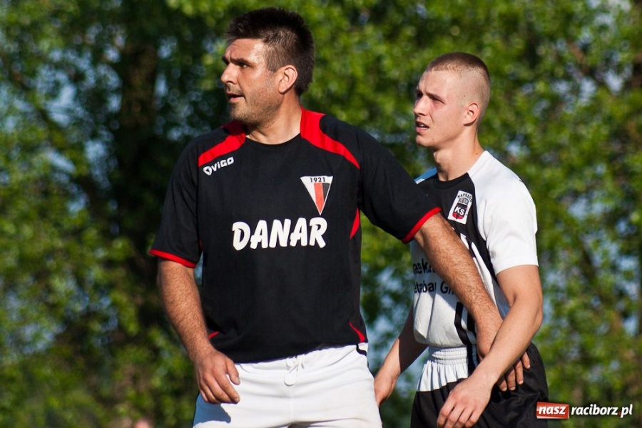 Zdjęcie w galerii na portalu naszraciborz.pl: Trudna przeprawa Borucina w Bieńkowicach wiadomości z regionu