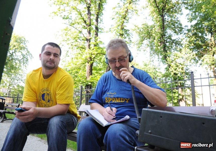Zdjęcie w galerii na portalu naszraciborz.pl: Zamkowe zawody krótkofalowców wiadomości z regionu