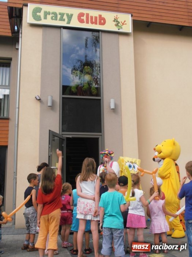 Zdjęcie w galerii na portalu naszraciborz.pl: Festyn Rodzinny z Crazy Club wiadomości z regionu