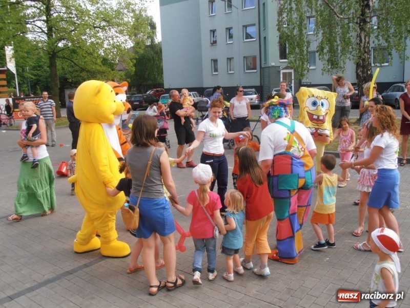 Zdjęcie w galerii na portalu naszraciborz.pl: Festyn Rodzinny z Crazy Club wiadomości z regionu