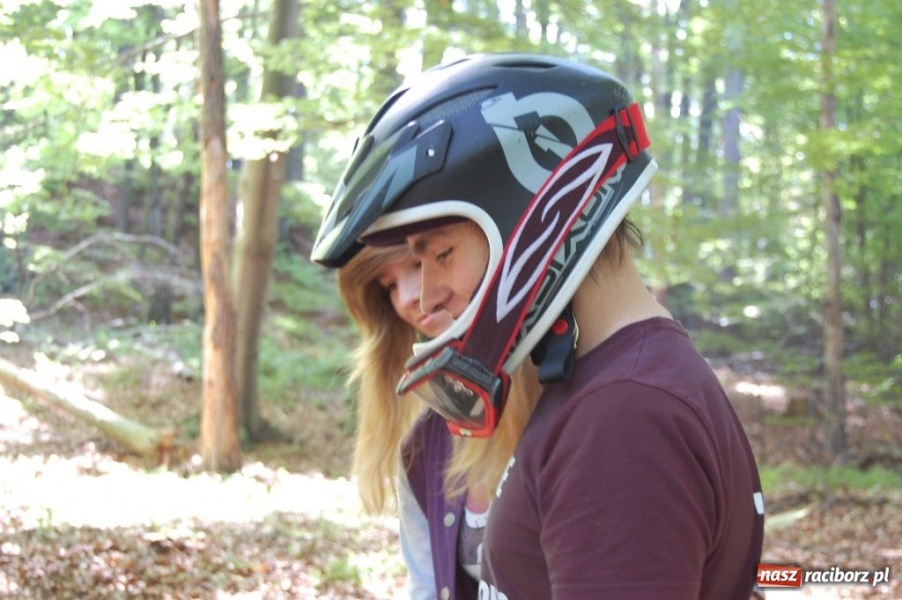 Zdjęcie w galerii na portalu naszraciborz.pl: Raciborscy downhillowcy w akcji wiadomości z regionu