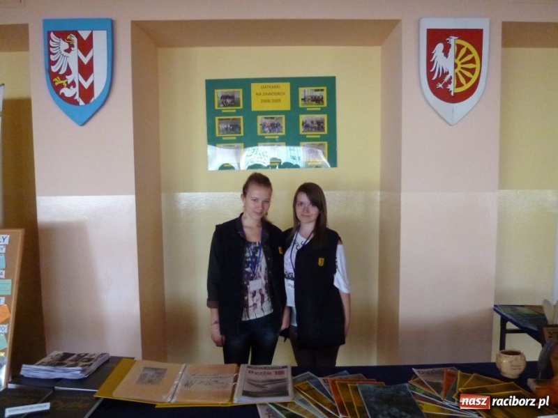 Zdjęcie w galerii na portalu naszraciborz.pl: Dni Otwarte Gimnazjum Nr 3 w Raciborzu wiadomości z regionu