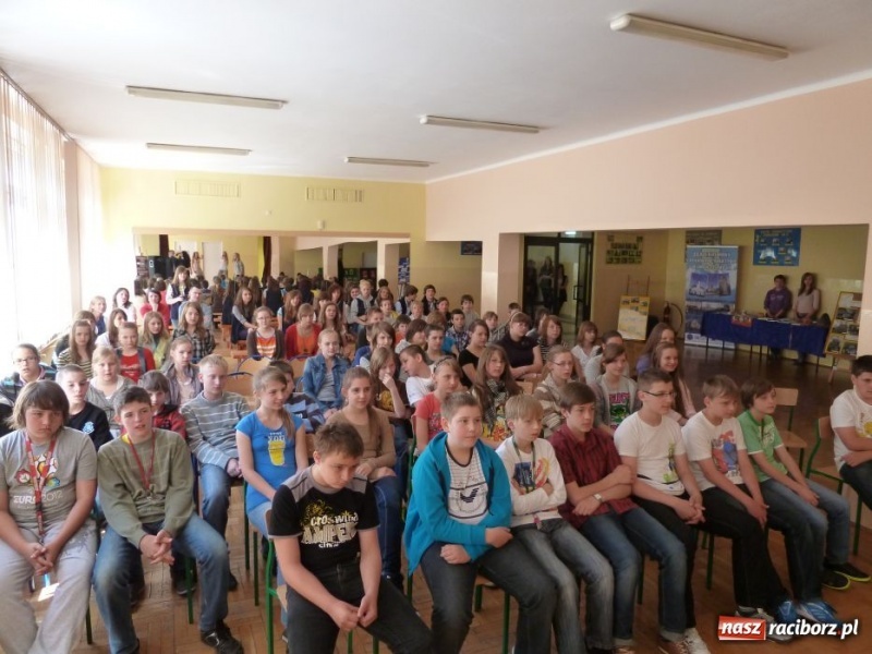 Zdjęcie w galerii na portalu naszraciborz.pl: Dni Otwarte Gimnazjum Nr 3 w Raciborzu wiadomości z regionu