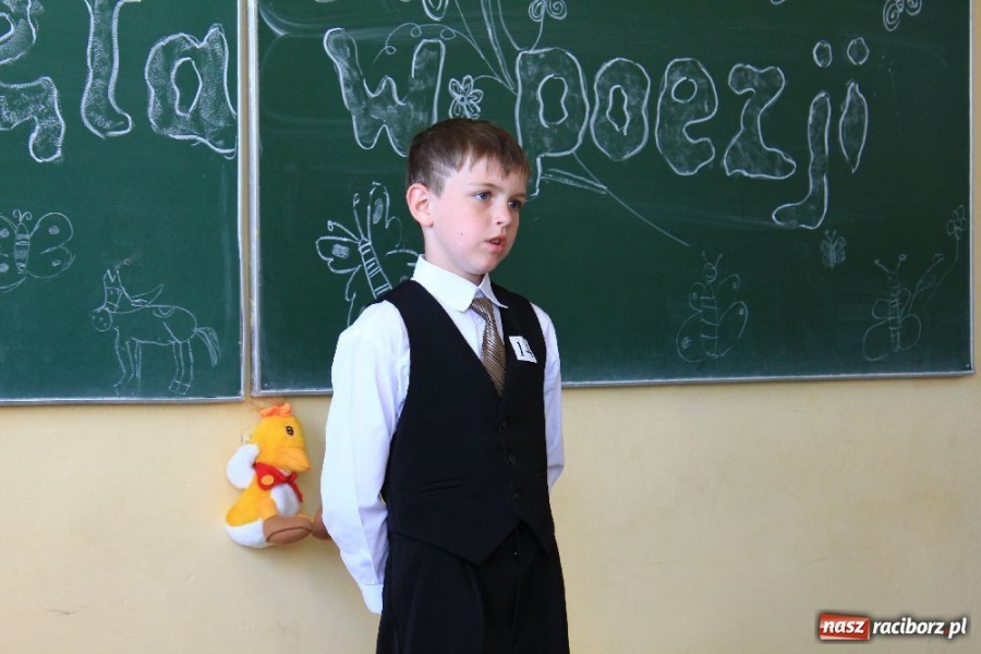 Zdjęcie w galerii na portalu naszraciborz.pl: Recytatorskie popisy w Wojnowicach wiadomości z regionu