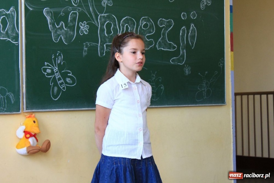 Zdjęcie w galerii na portalu naszraciborz.pl: Recytatorskie popisy w Wojnowicach wiadomości z regionu