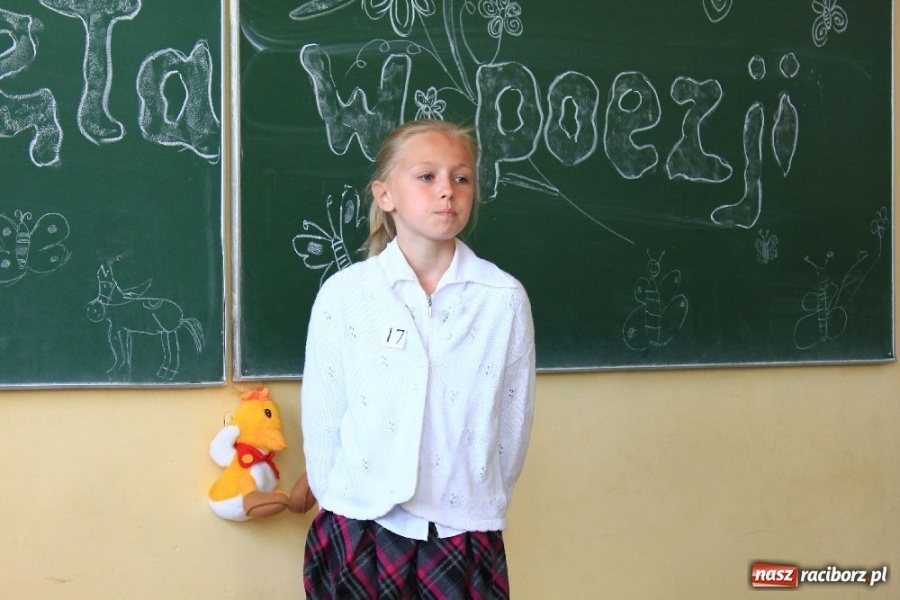 Zdjęcie w galerii na portalu naszraciborz.pl: Recytatorskie popisy w Wojnowicach wiadomości z regionu