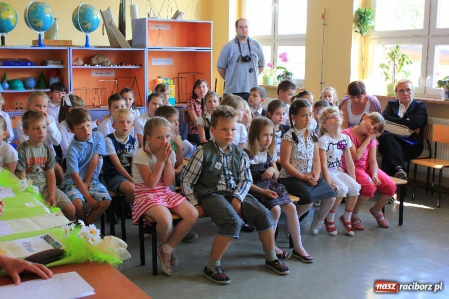 Zdjęcie w galerii na portalu naszraciborz.pl: Recytatorskie popisy w Wojnowicach wiadomości z regionu