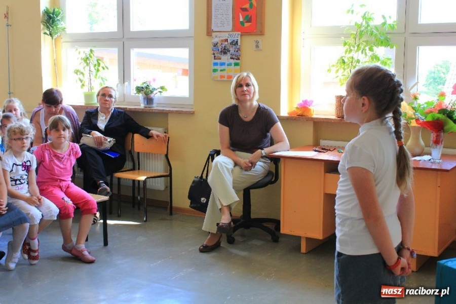 Zdjęcie w galerii na portalu naszraciborz.pl: Recytatorskie popisy w Wojnowicach wiadomości z regionu